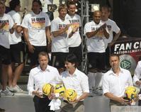 08欧洲杯在柏林举行的庆典活动 08欧洲杯在柏林举行的庆典活动