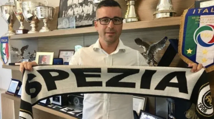 担任斯佩齐亚顾问 担任斯佩齐亚顾问