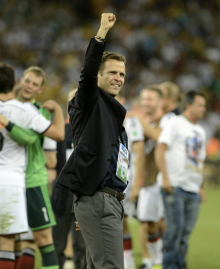 担任德国国家队领队 担任德国国家队领队