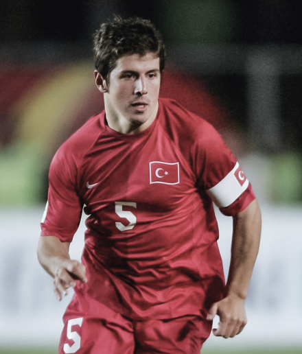 埃姆雷在土耳其国家队 埃姆雷在土耳其国家队