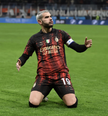 AC米兰时期 AC米兰时期