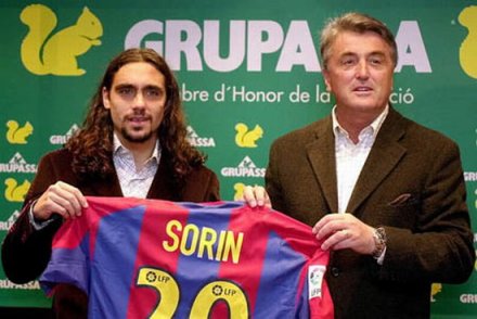 安蒂奇执教巴萨时
安蒂奇执教巴萨时