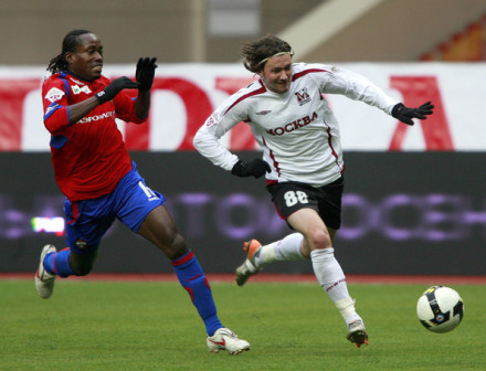 奇迪·奥迪亚在球场上 奇迪·奥迪亚在球场上