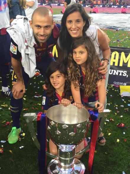 马斯切拉诺与妻女 马斯切拉诺与妻女