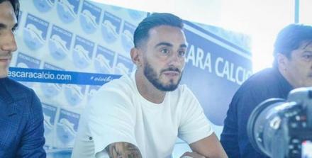 加盟佩斯卡拉 加盟佩斯卡拉