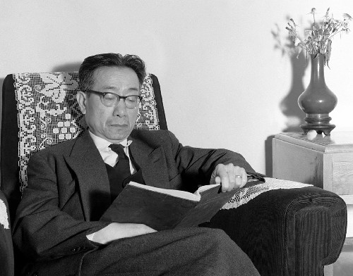 1969年2月2日，中国数学家、教育家熊庆来逝世