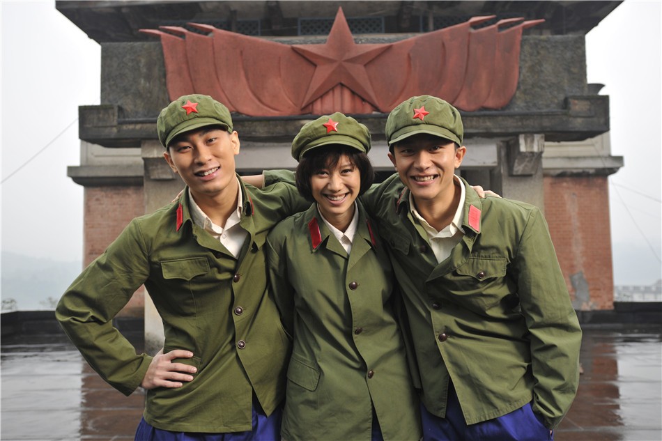 蓝色骨头 (2013)的剧照