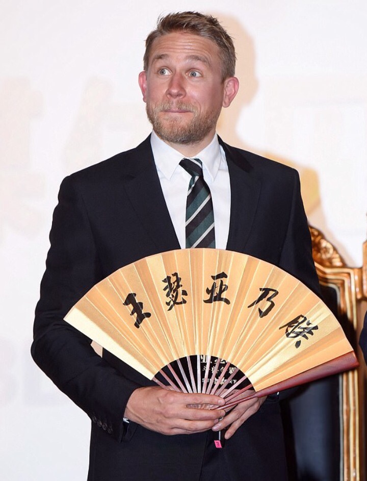 查理·汉纳姆 查理·汉纳姆