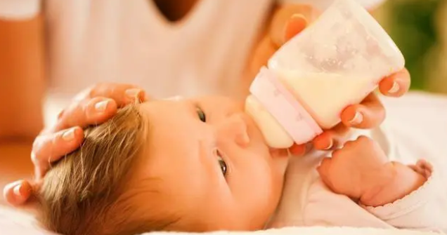 狗狗长期喂羊奶粉好吗？羊奶究竟有什么功效？