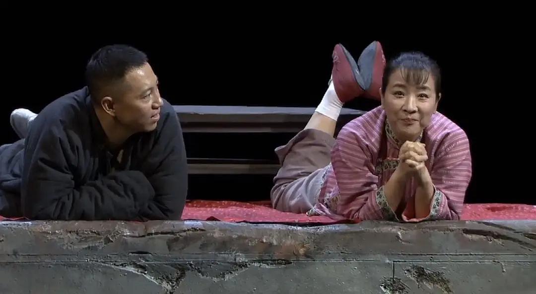 北京人民艺术剧院建院68周年纪念演出
(2020)的剧照 北京人民艺术剧院建院68周年纪念演出
(2020)的剧照