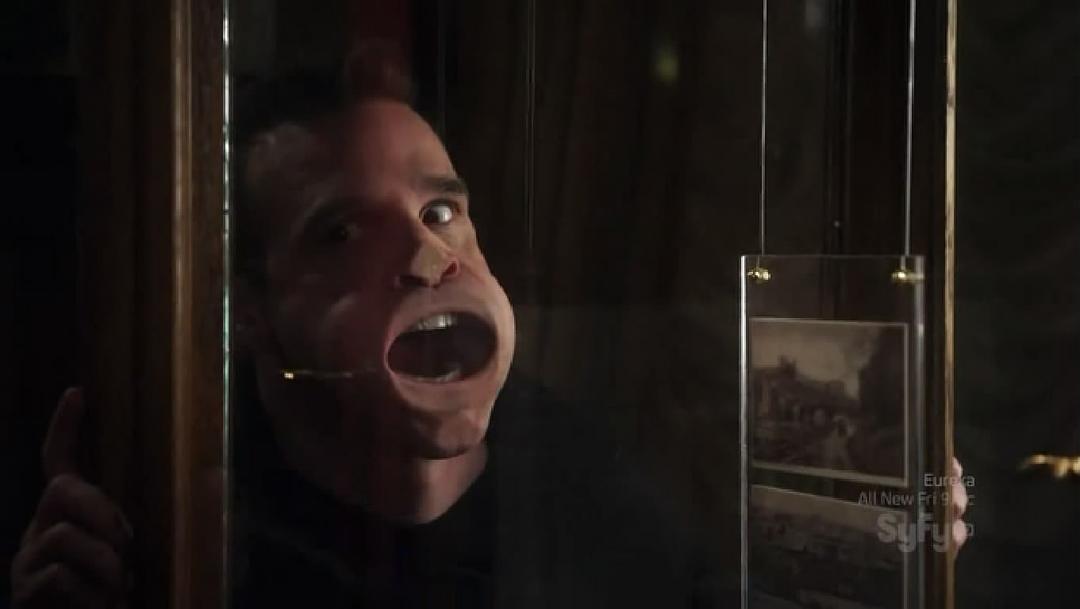 十三号仓库(2010)的剧照 十三号仓库(2010)的剧照