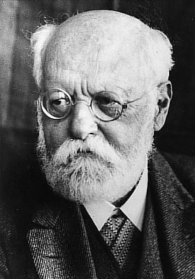 卡尔·考茨基 卡尔·考茨基