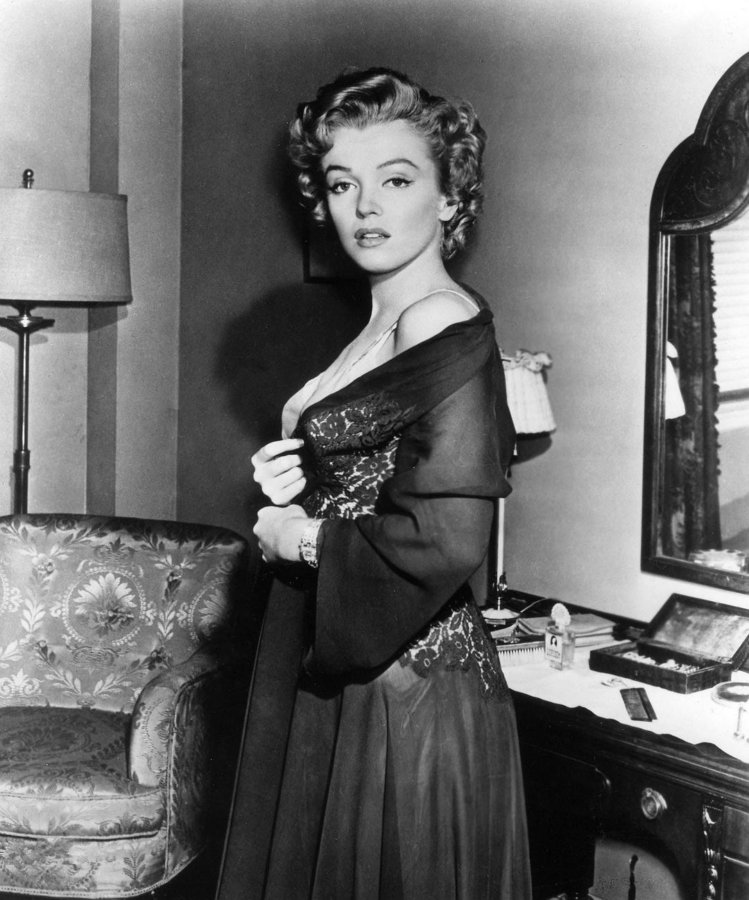 无需敲门(1952)的剧照 无需敲门(1952)的剧照