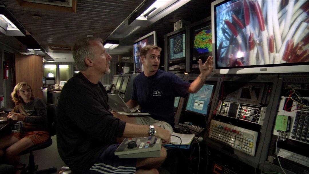 深海异形(2005)的剧照 深海异形(2005)的剧照