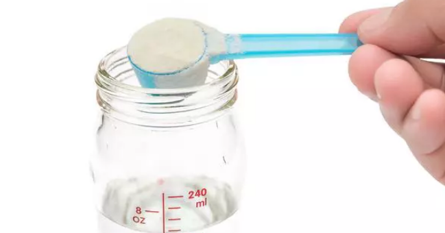 养猫知识:刚出生的小猫喝什么奶粉