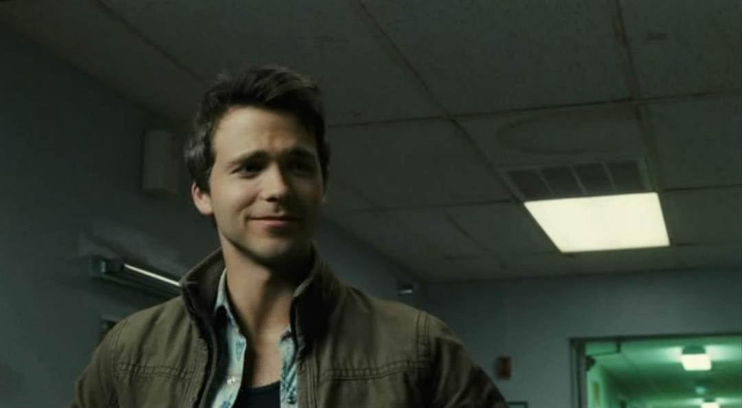 黑暗之下(2011)的剧照 黑暗之下(2011)的剧照