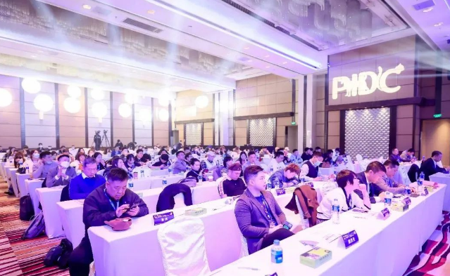 肉垫宠物科技斩获2023雄鹰京宠展主粮类金奖 肉垫宠物科技斩获2023雄鹰京宠展主粮类金奖