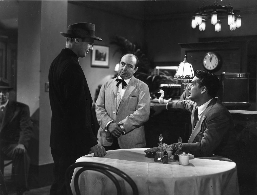 死吻(1947)的剧照 死吻(1947)的剧照