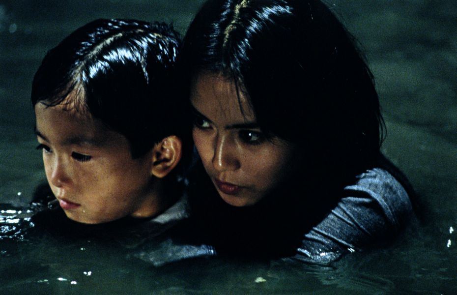 午夜凶铃2:贞子缠身(1999)的剧照 午夜凶铃2:贞子缠身(1999)的剧照