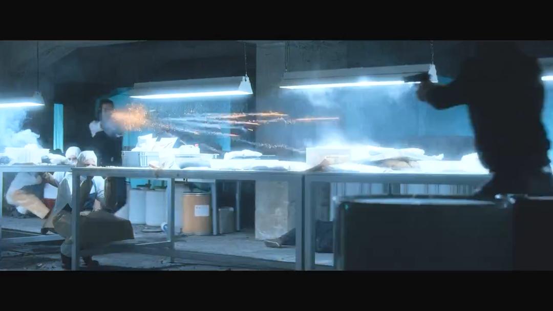 极地反击(2021)的剧照 极地反击(2021)的剧照