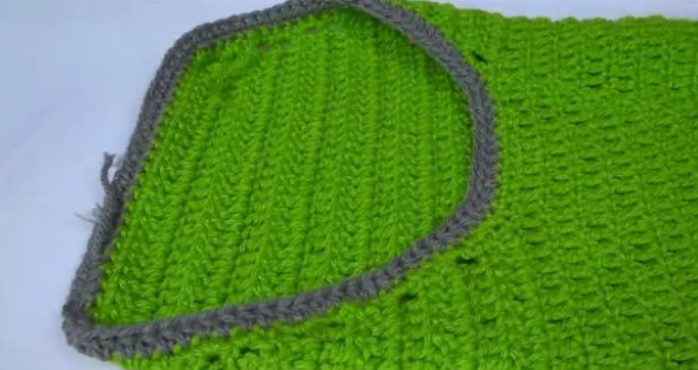 家中宠物的衣服完全可以自己搞定,简式宠物小衣服编织教程来了 家中宠物的衣服完全可以自己搞定,简式宠物小衣服编织教程来了