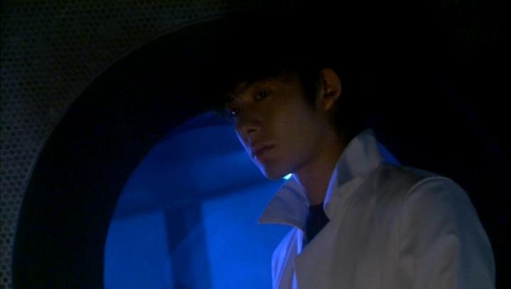 通天塔(2002)的剧照 通天塔(2002)的剧照