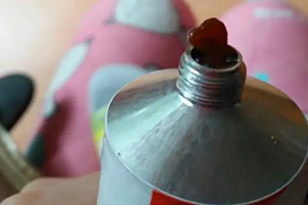 营养膏可以做猫咪的零食吗？答案显而易见，但很多铲屎官却不懂！