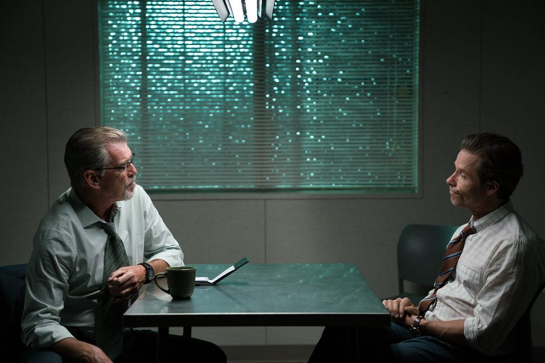 真相漩涡(2018)的剧照 真相漩涡(2018)的剧照