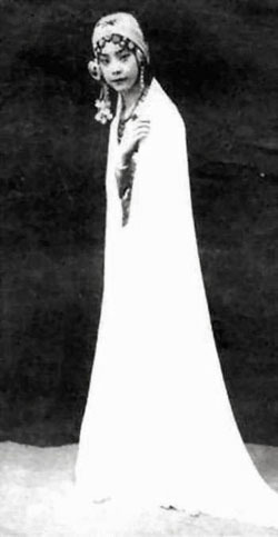 新艳秋《天河配》 新艳秋《天河配》