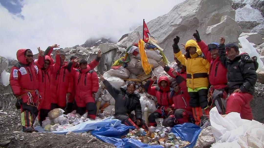 珠峰清道夫(2018)的剧照 珠峰清道夫(2018)的剧照