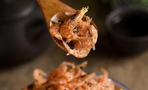 「养宠经验分享」狗钙片吃到多大，狗狗钙片一天喂几粒