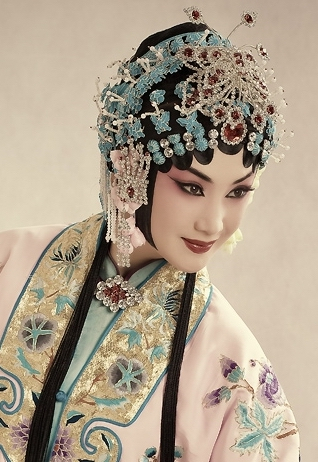 京剧演员马佳扮相 京剧演员马佳扮相