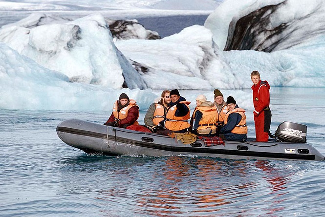 天堂病毒(2003)的剧照 天堂病毒(2003)的剧照