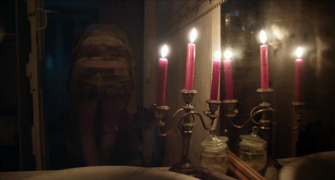 黑暗深渊(2014)的剧照 黑暗深渊(2014)的剧照