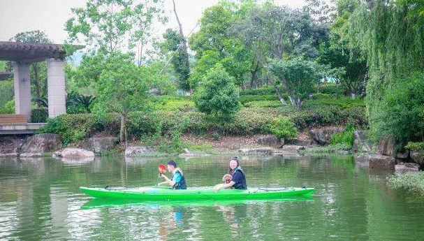 盖夫×爱宠游，携宠泛舟九龙湖！