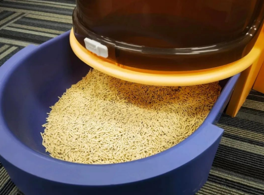 亚宠小萌箱新品开箱丨颜值、功能完美平衡，派可为星空隧道多功能猫砂舱