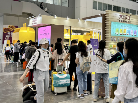 大玛仕携众多明星产品强势亮相第二十四届亚洲宠物展 大玛仕携众多明星产品强势亮相第二十四届亚洲宠物展