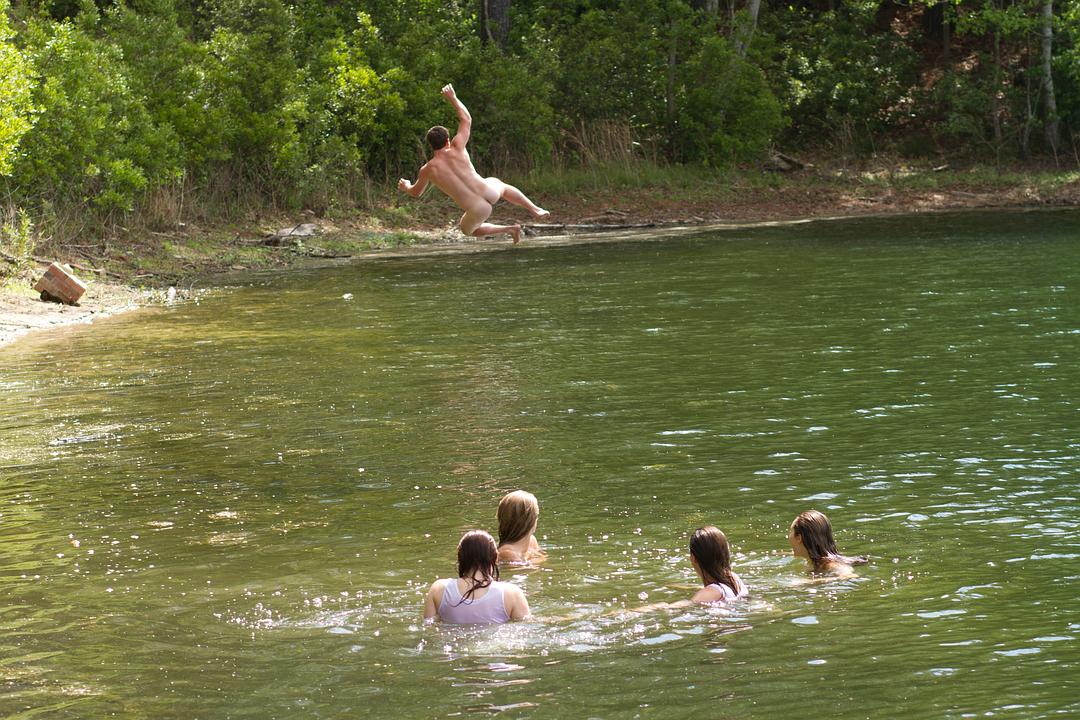 恶魔之手(2014)的剧照 恶魔之手(2014)的剧照