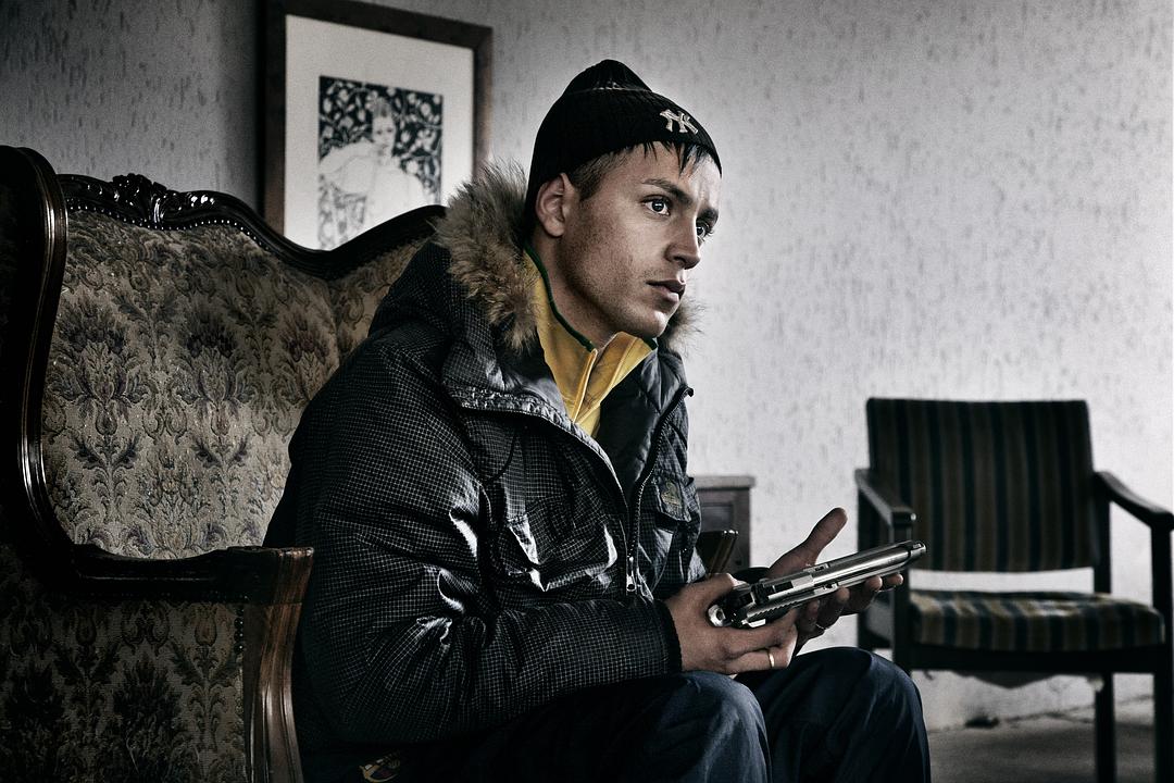 蓝眼睛的阿里(2012)的剧照 蓝眼睛的阿里(2012)的剧照