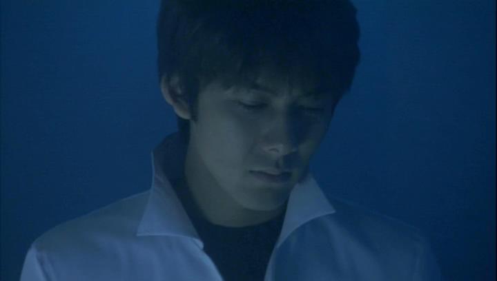 通天塔(2002)的剧照 通天塔(2002)的剧照